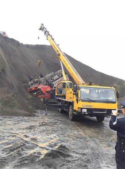 东乡上犹道路救援